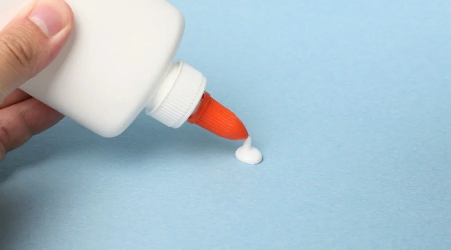 Beyaz Tutkal Nedir? Neleri Yapıştırır? — kapak görseli
